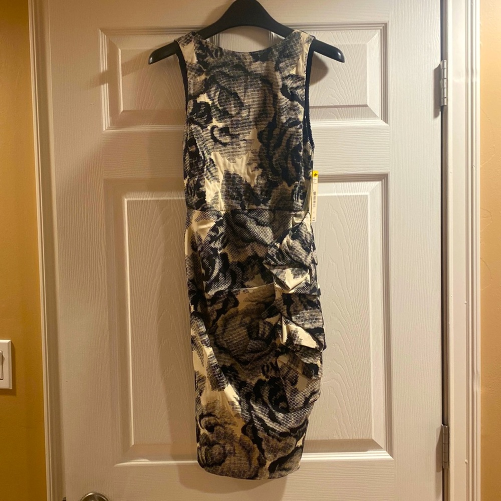 NWT. Alice + Olivia.  35” length